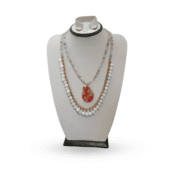 عقد العقيق الباستيل