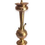 Brass hookah Crescent Royal with engraved floral patterns and crescent star top – 70 cm tall
