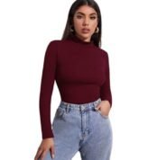 Long-sleeve ribbed top in neutral color