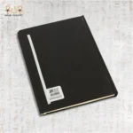 Black matte hardcover back of The Great Artist Notebook with minimalistic design and elastic band.Black matte hardcover back of The Great Artist Notebook with minimalistic design and elastic band.