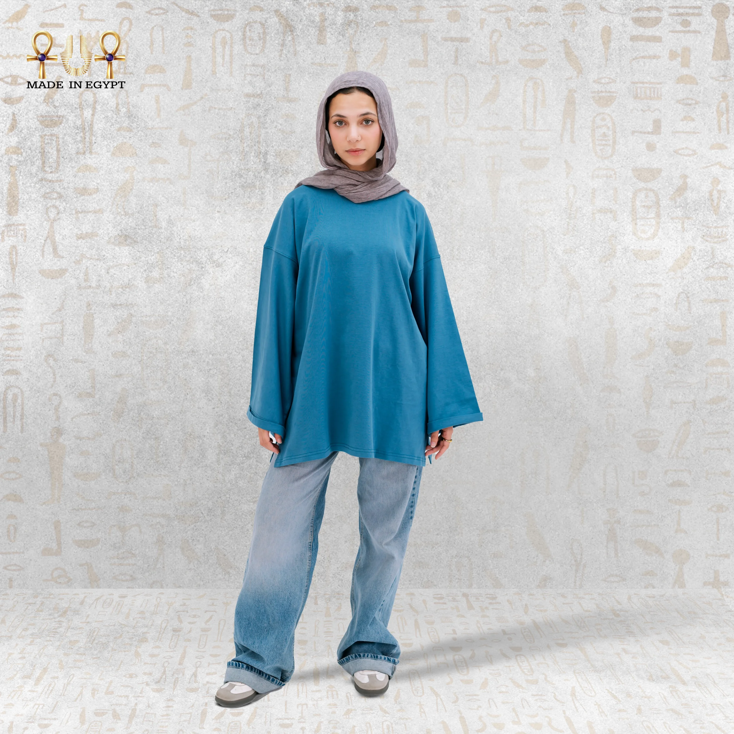 @1 Essential Oversized Tee