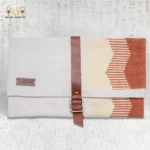 حقيبة الرمال والجلد