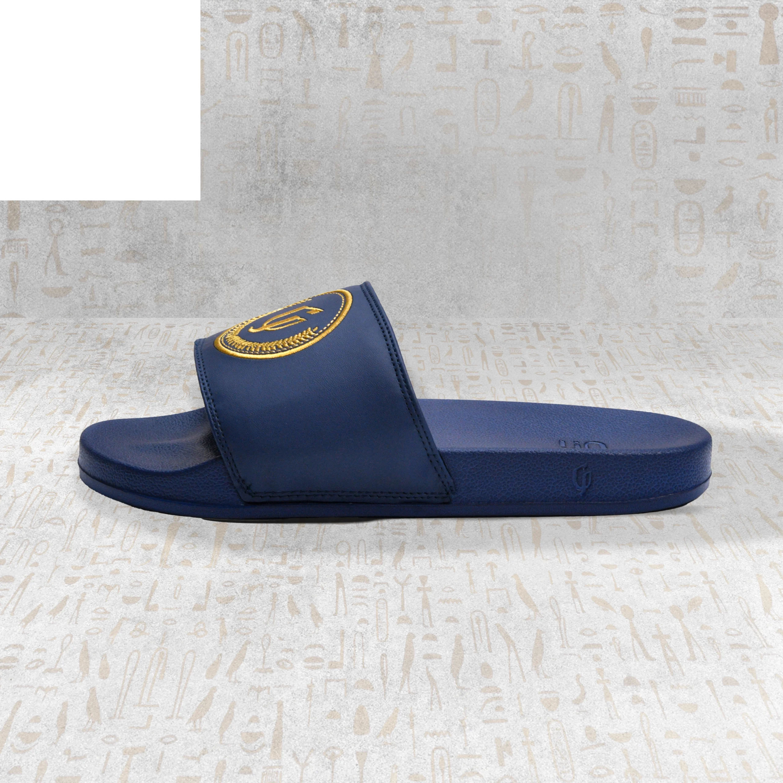 @2A Royal Emblem Slide