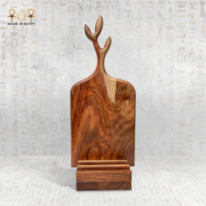 ⁦لوح تقطيع على شكل شجرة⁩ - الصورة ⁦5⁩