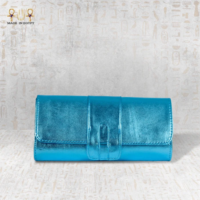 Gigi Luxe Leather Clutch - Image 4