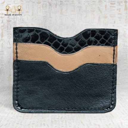 حافظة البطاقات المزدوجة