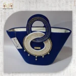 ⁦شنطة قش ملكية باللون الكحلي⁩ - الصورة ⁦2⁩