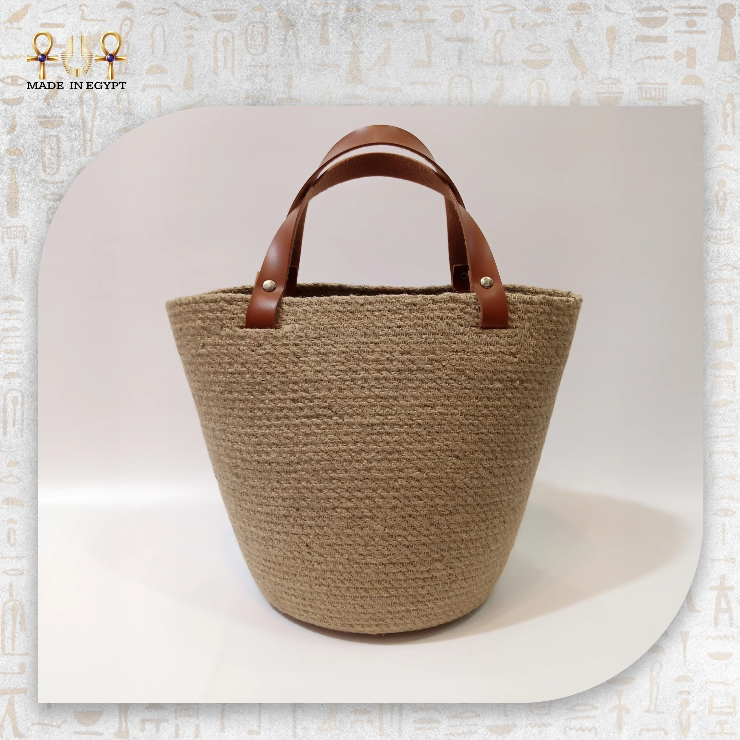 @34 Woven Tote Bag with Leather Handles شنطة خوص بمقابض جلد - الصورة 1