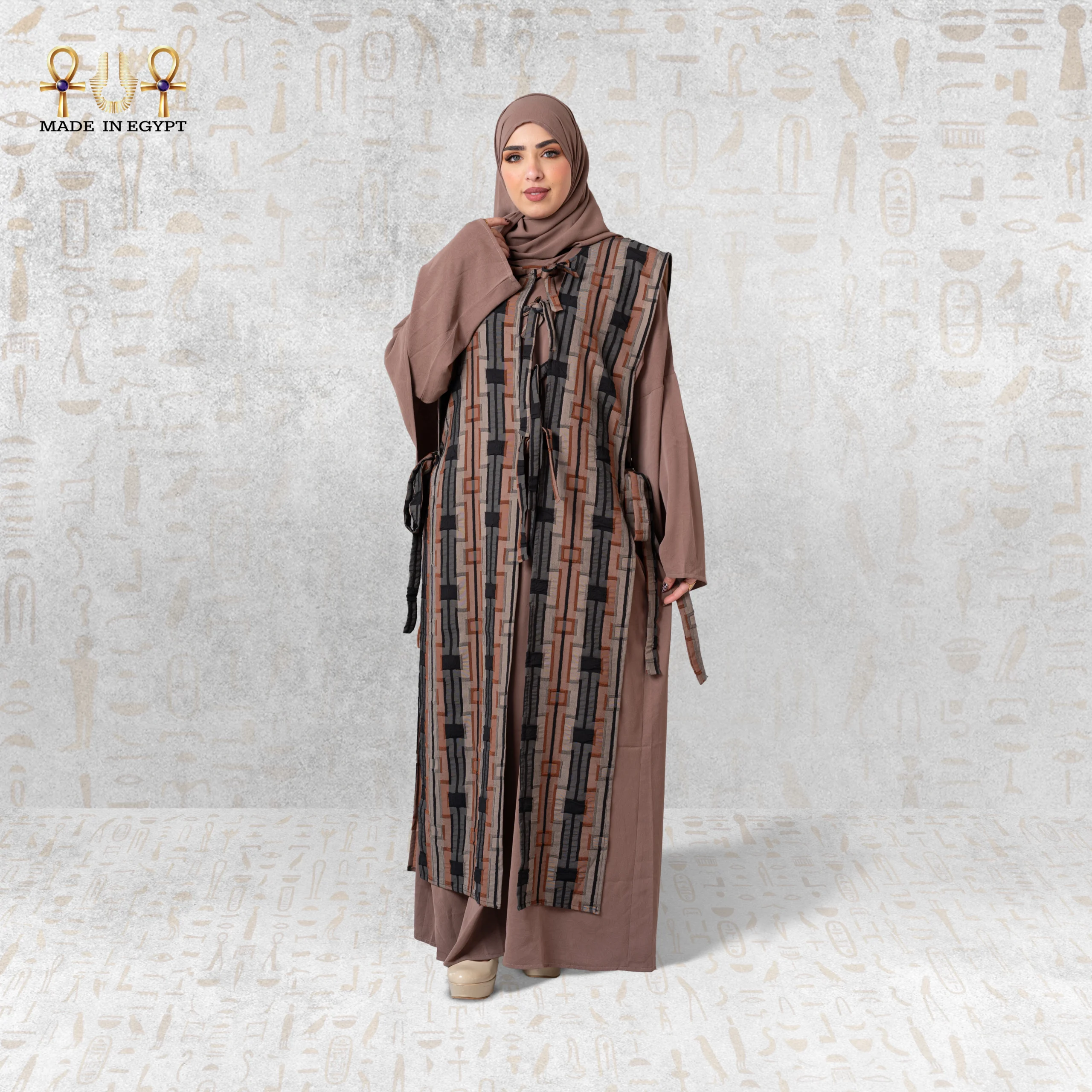 @4 Heritage Geometry Abaya