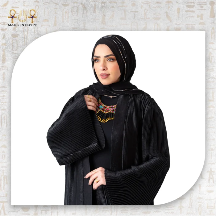 Noir Velvet Set - Image 4