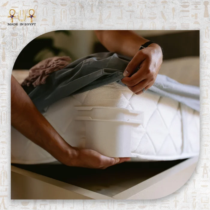 Fitted Sheet Helper Clips - Image 4