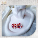 أقراط الراتنج الذهبي بالزهور