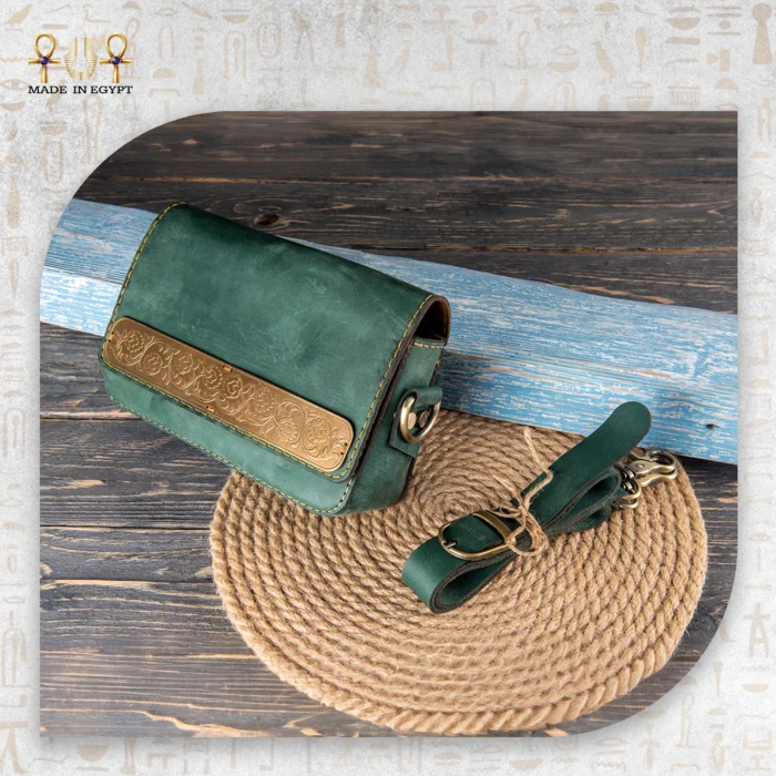 Small Islamic crossbody bag - Image 3