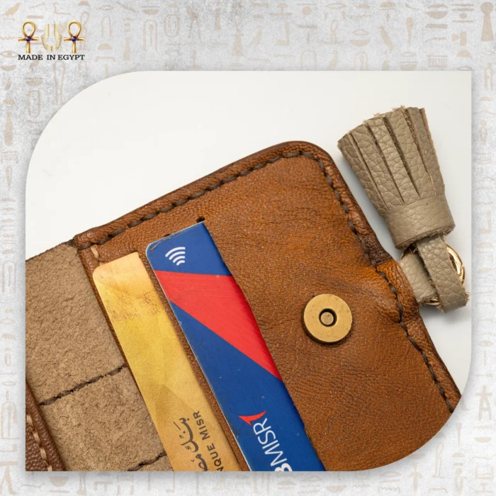 Croc Touch Card Holder - Image 3