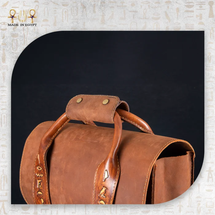 ⁦شنطة جلد كلاسيكية فرعونية⁩ - الصورة ⁦4⁩
