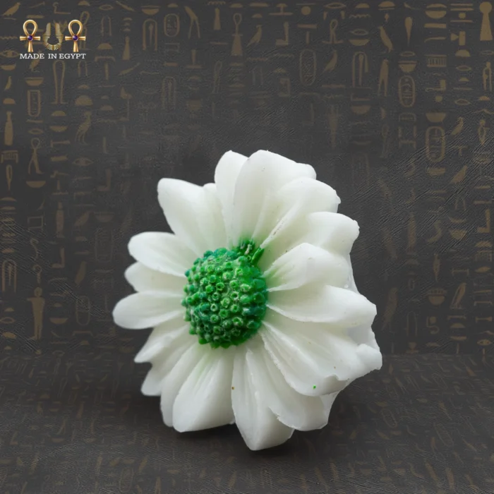 Daisy Calm Candle - Image 3