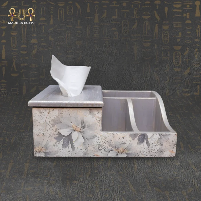 ⁦علبة مناديل ديكورية خشبية بمنظم ريموتات وموبايلات⁩ - الصورة ⁦1⁩