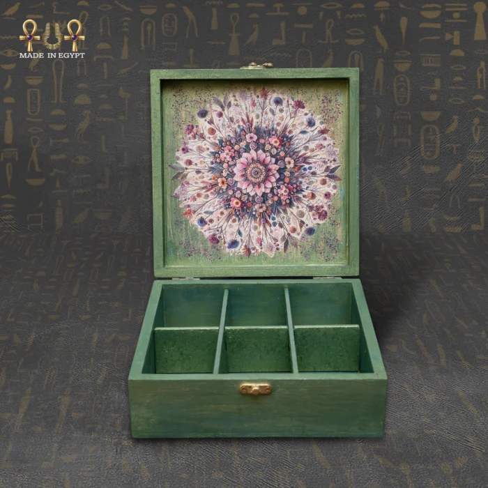 Royal Carved Jewelry Box - Image 4