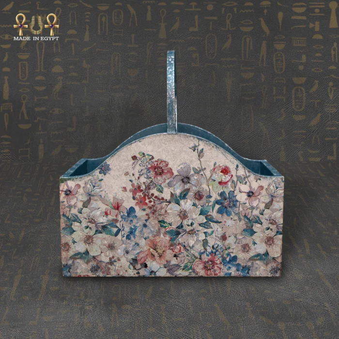 Bloom Heart Organizer – 2 Compartments with Heart Handle - Image 2