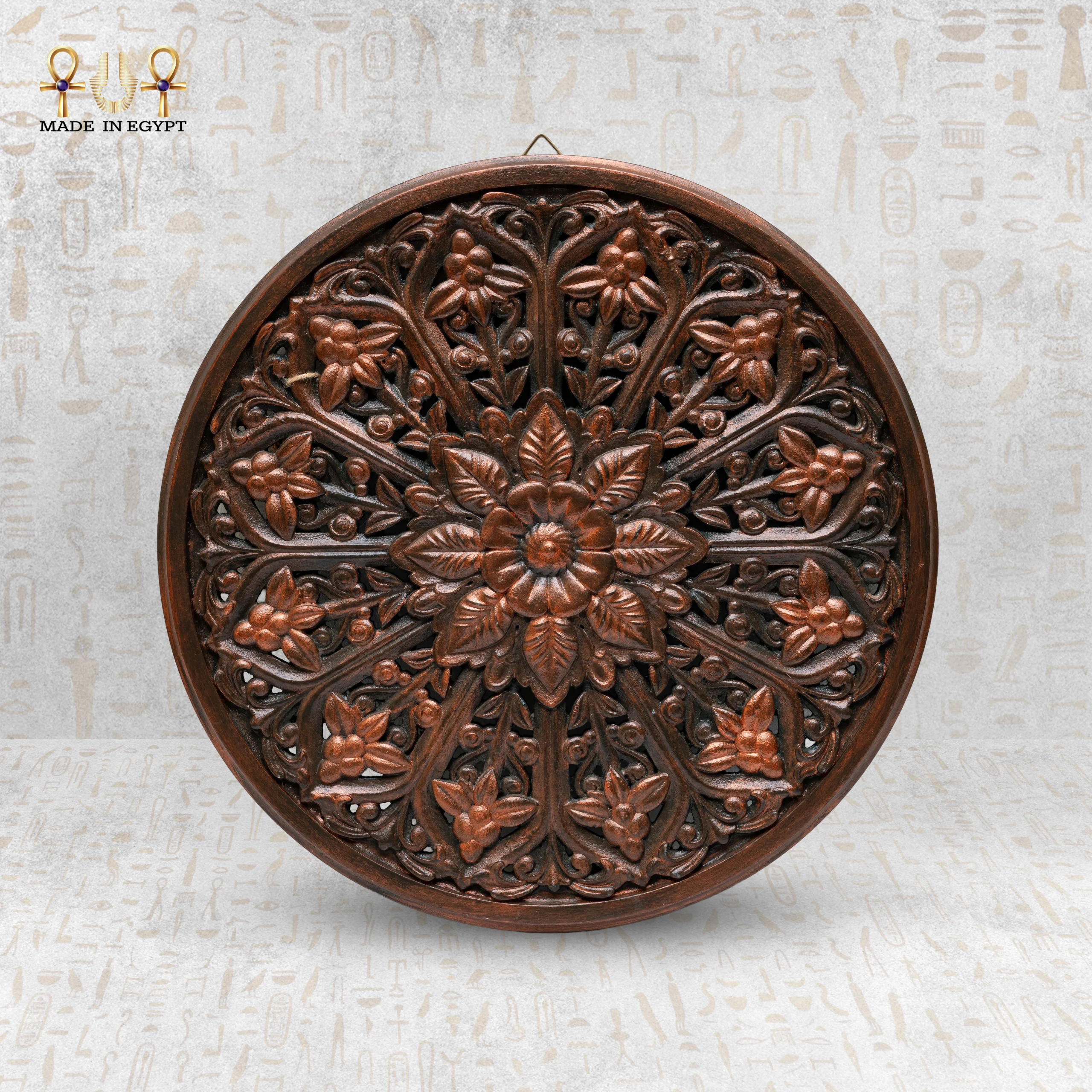 @25aRound Carved Wooden Wall Frame Round Carved Wooden Wall Frame - Image 1