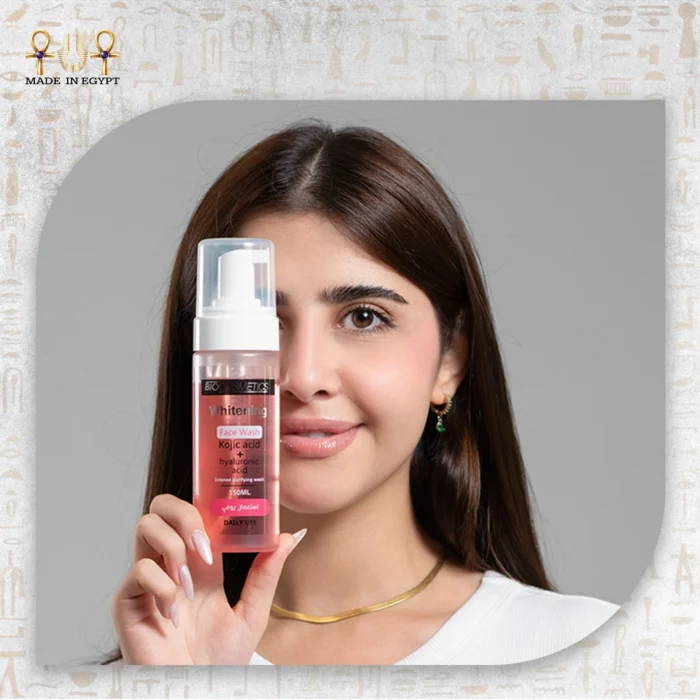 Whitening Vit C Face Wash - Image 7