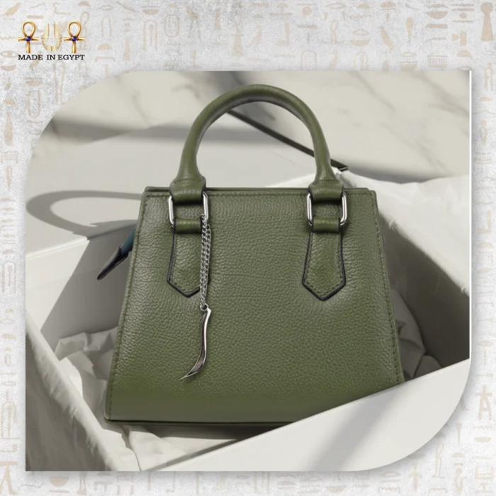 ⁦جوليا⁩ - الصورة ⁦5⁩