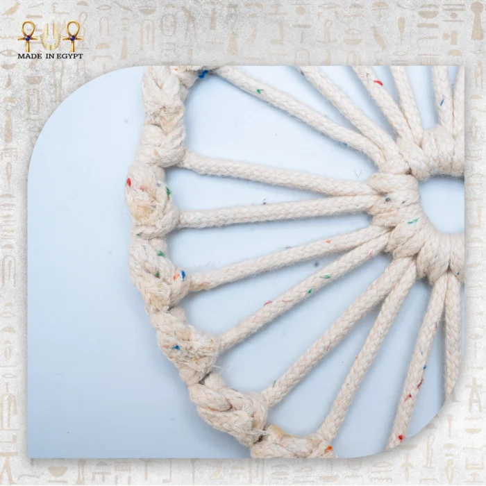 ⁦زهرة الخيوط الطبيعية⁩ - الصورة ⁦2⁩