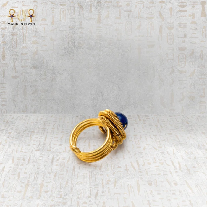 Yellow Brass Wire Ring with Navy Agate Stone - Image 3