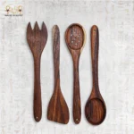 ملاعق خشبية