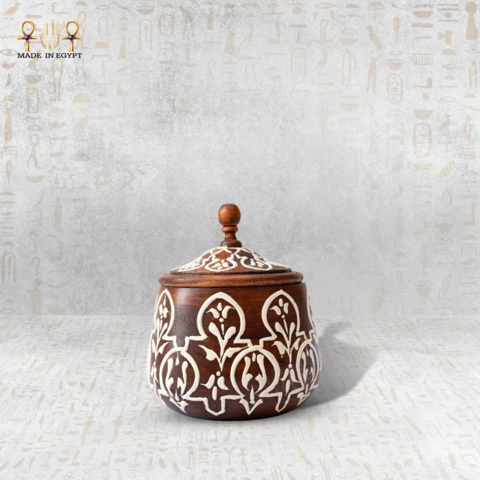 ⁦وقار الزخارف⁩ - الصورة ⁦1⁩