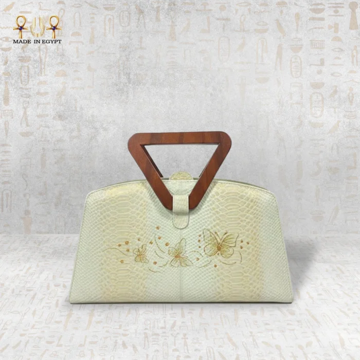 ⁦حقيبة الفراشات الذهبية – جلد طبيعي برسم يدوي⁩ - الصورة ⁦1⁩
