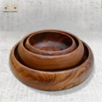 أطباق خشبية