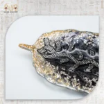 ⁦طفاية سجائر ريشة فاخرة باللون الأسود والذهبي⁩ - الصورة ⁦3⁩