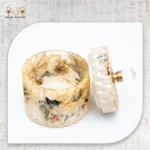 ⁦علبة تخزين ريزن فاخرة بالزهور الطبيعية⁩ - الصورة ⁦3⁩