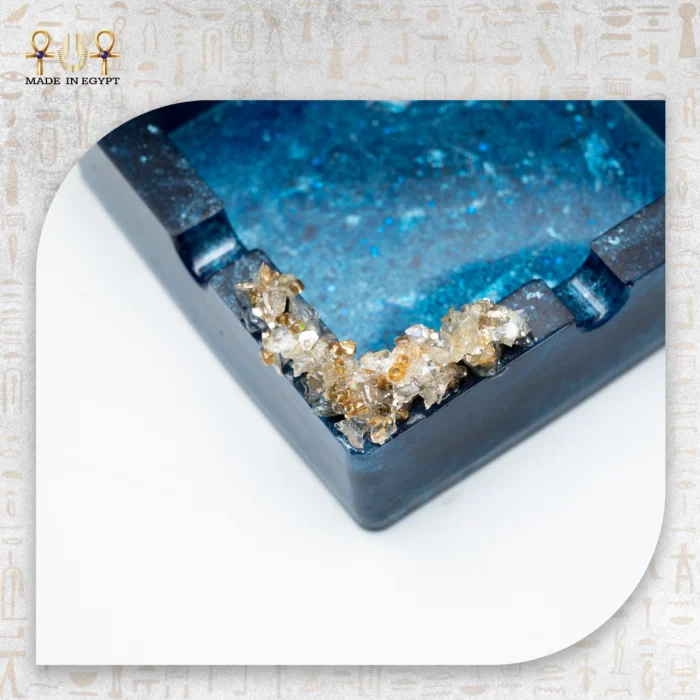 ⁦طفاية رماد المحيط الملكي⁩ - الصورة ⁦4⁩