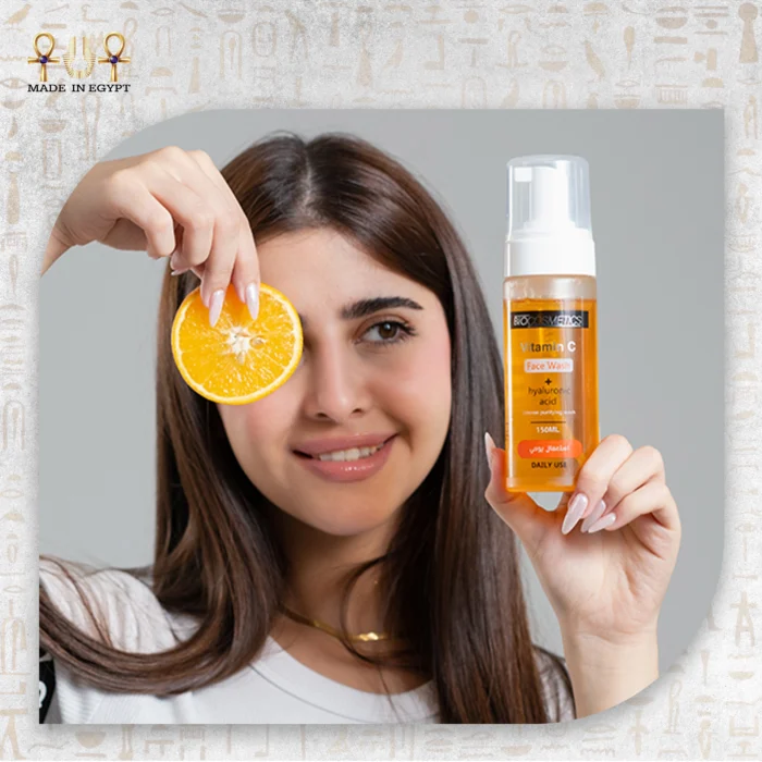 Vit C Face Wash - Image 4