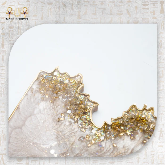 ⁦كوستر ريزن كريمي بحواف ذهبية⁩ - الصورة ⁦3⁩