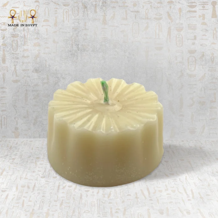Soft Jasmine Candle - Image 3
