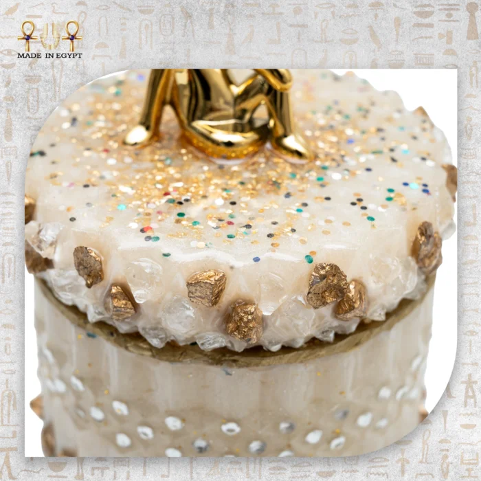 Royal Bunny Candy Jar - Image 3