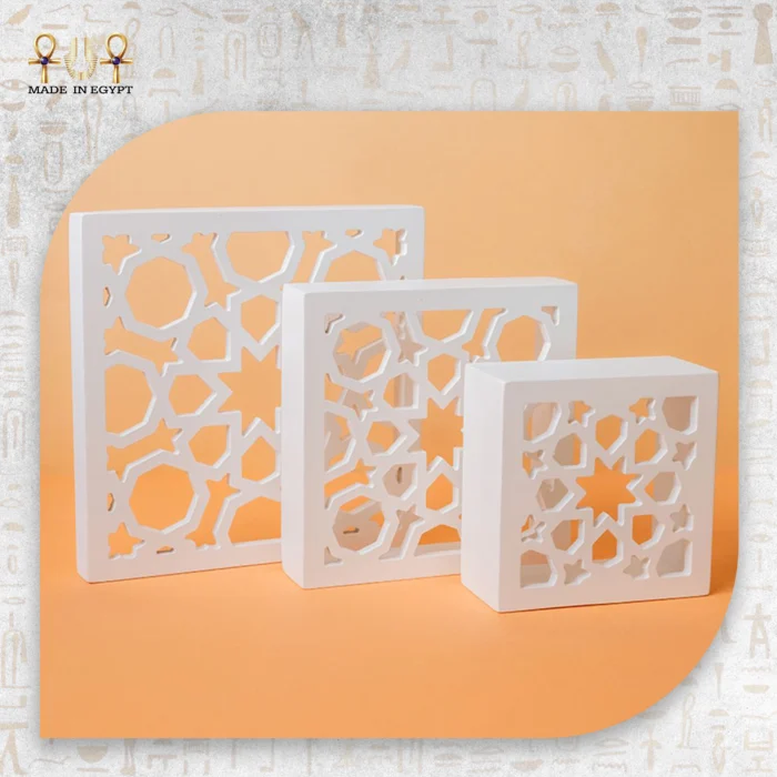 Islamic Pattern Display Stand - Image 1