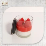 شمعة الفراولة الفاخرة