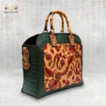 ⁦حقيبة الزهور الفرعونية المطرزة⁩ - الصورة ⁦5⁩