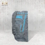 لوحة أخناتون نصف الوجه