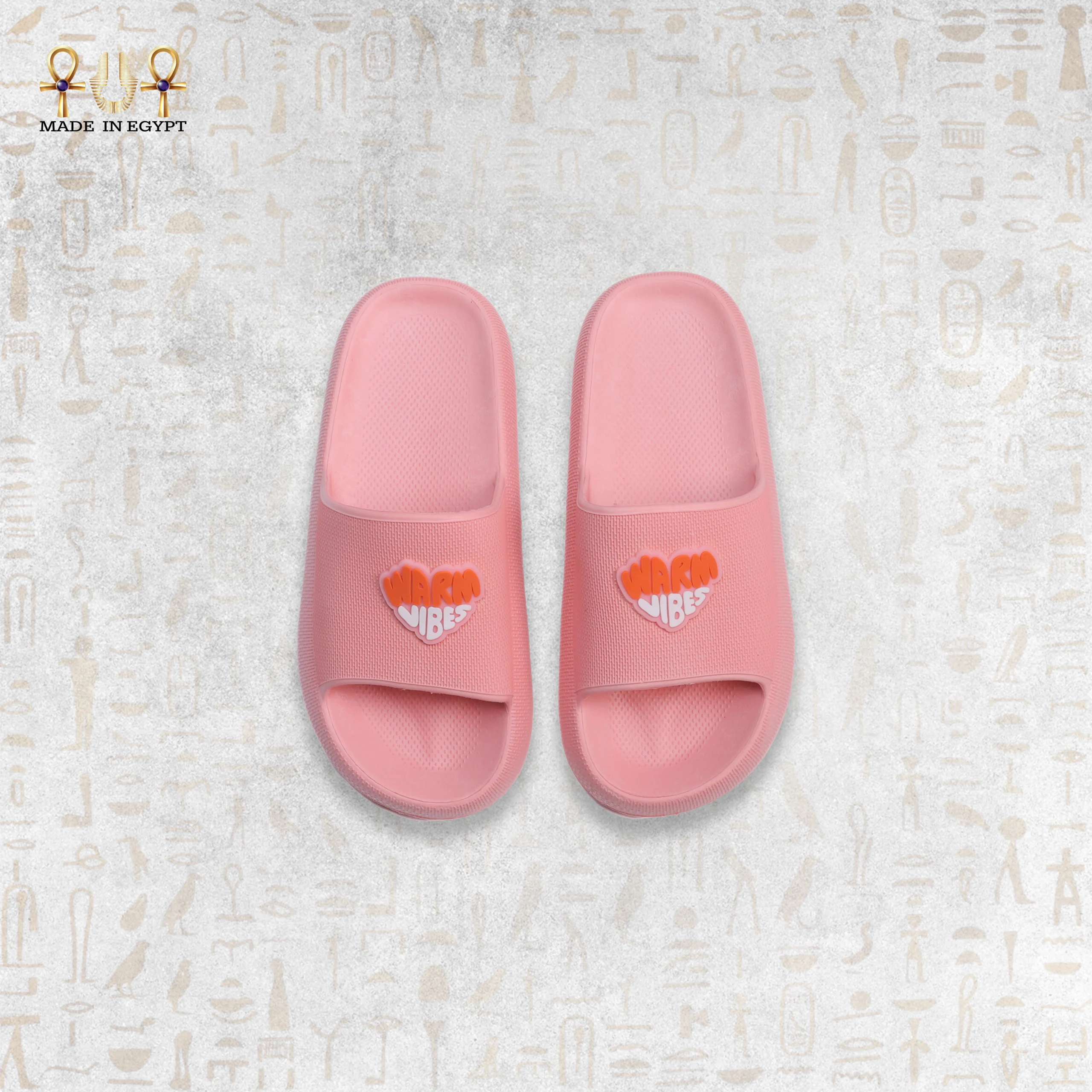 @16D Pink Women Slides – Warm Vibes شبشب نسائي وردي - الصورة 1