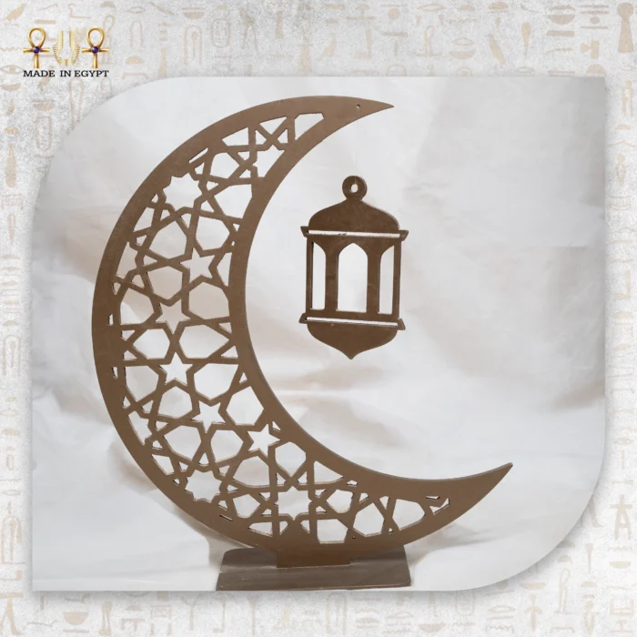 ⁦Champagne Wooden Crescent Décor with Hanging Lantern⁩ - الصورة ⁦3⁩