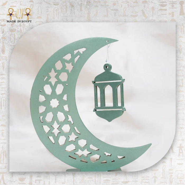 ⁦Golden Wooden Crescent Décor with Hanging Lantern⁩ - الصورة ⁦6⁩