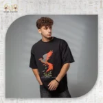 ⁦تيشيرت أوفر سايز بطبعة طائر الفينيق⁩ - الصورة ⁦2⁩