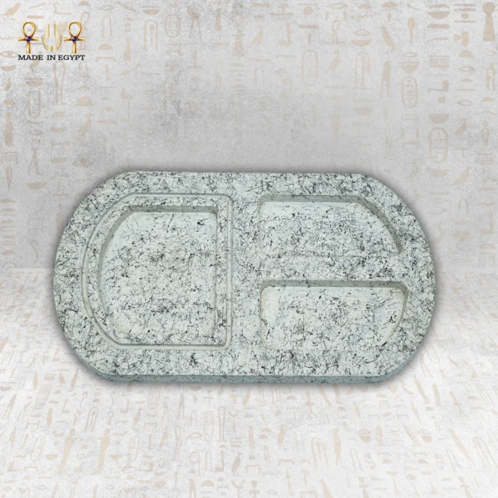 ⁦Gold Divided Serving Tray with Side Handles⁩ - الصورة ⁦5⁩