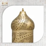 ⁦فانوس معدني أسطواني مزخرف بتصميم شرقي فاخر⁩ - الصورة ⁦3⁩